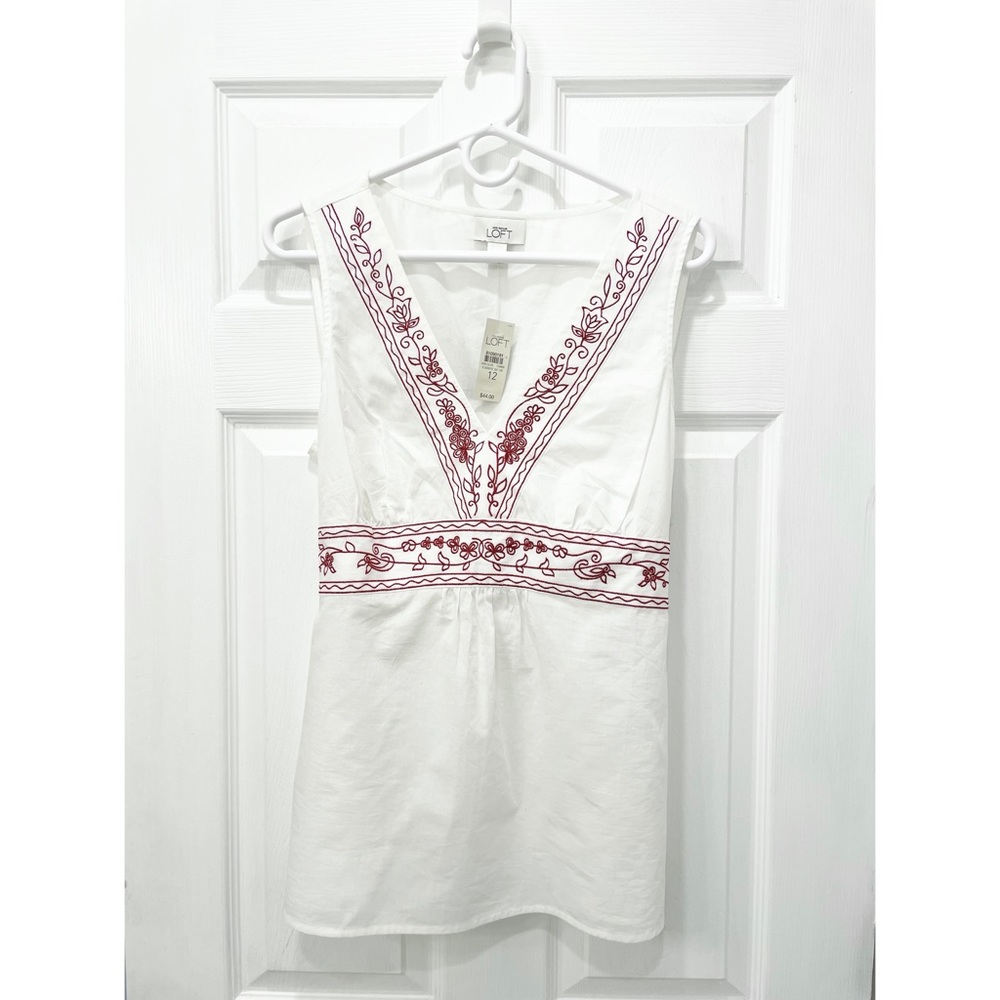 Ann Taylor LOFT Embroidered Sleeveless Top